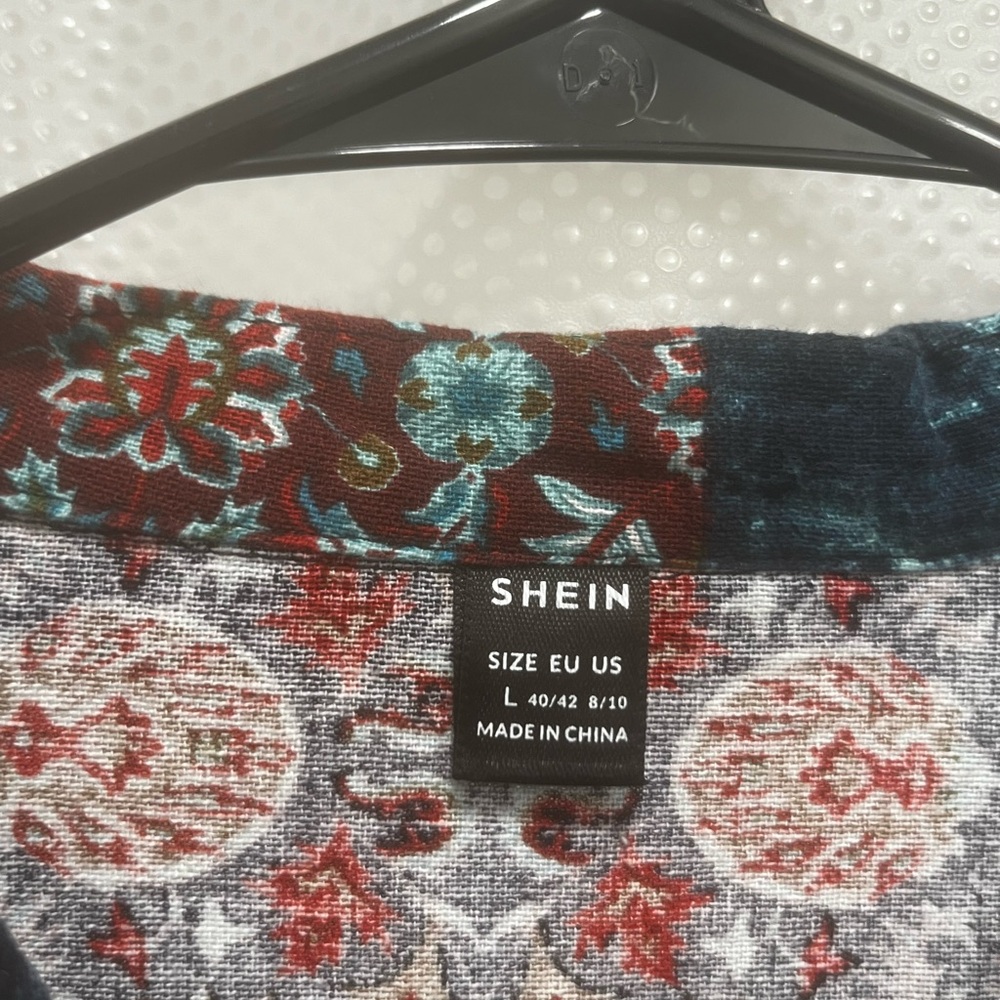 SHEIN Multicolor Patterned Top - Picture 3 of 4